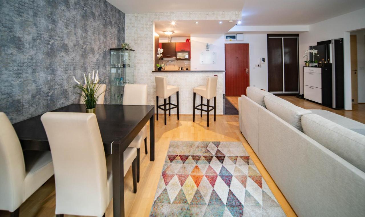 Free Parking! Soho Budapest 101, 4 Ppl, Ac, Superfast Wifi, Tv Eksteriør bilde